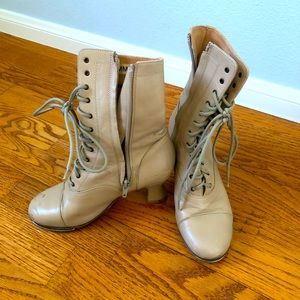 Lightly Worn LaDuca Tap Boots